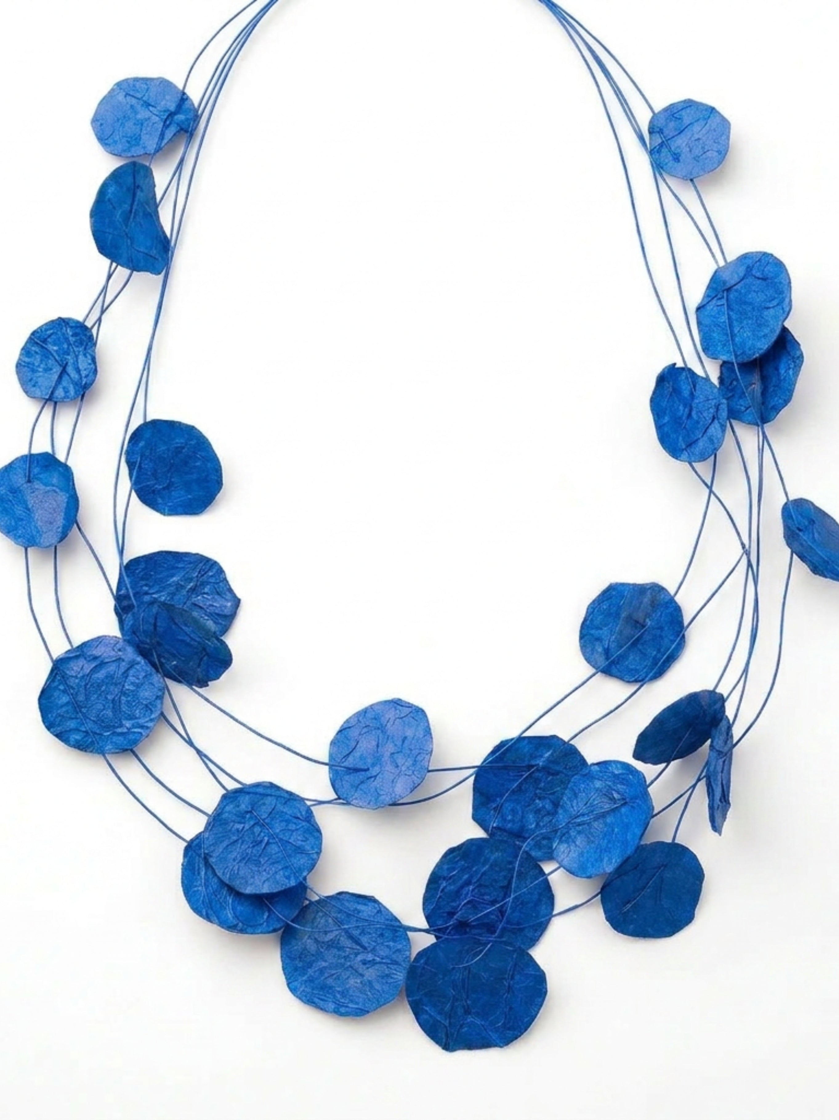 Collar Petalos — joyería contemporánea de papel hecho a mano
