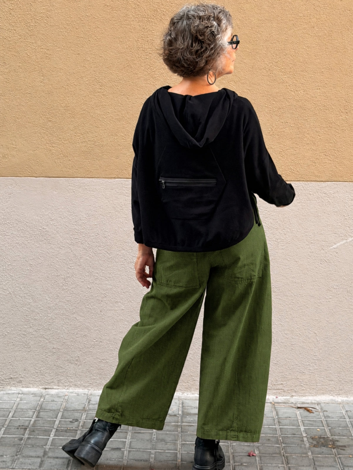 Pantalón de cuadros — algodón y pierna ancha