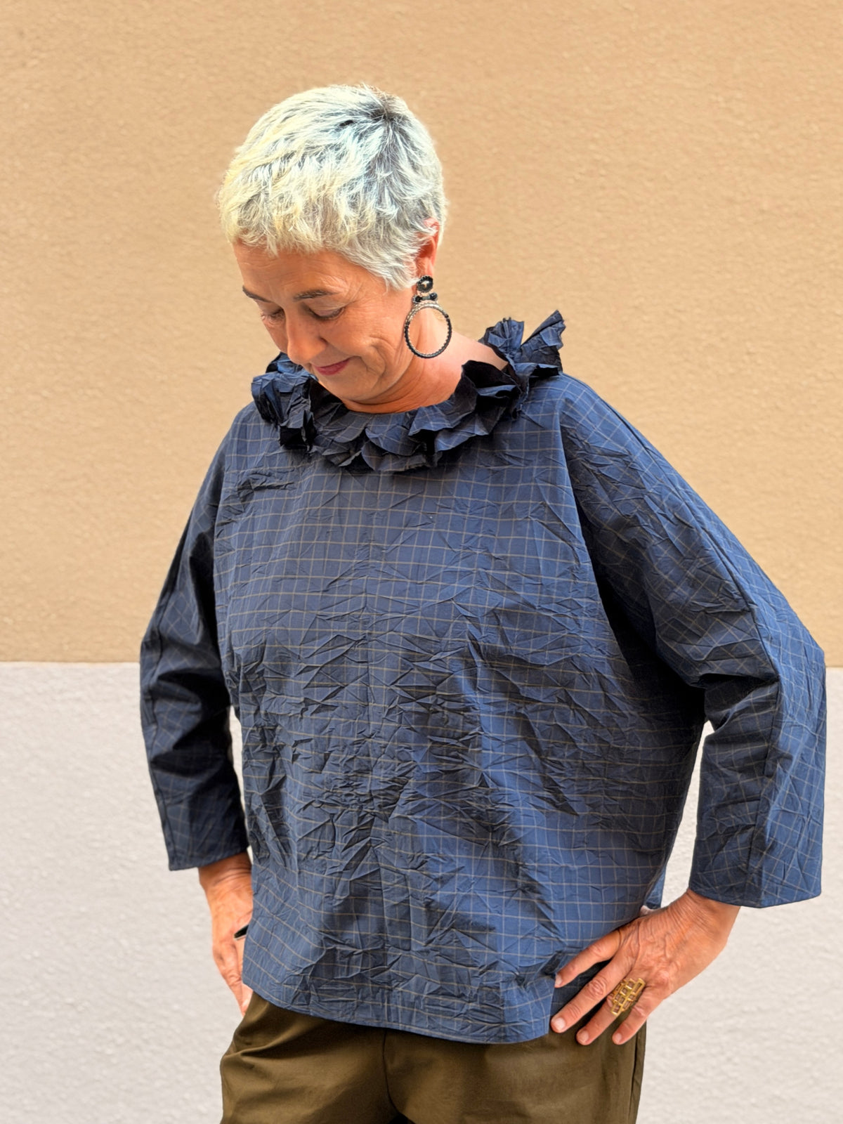 Camisa de quadres — coll de volants