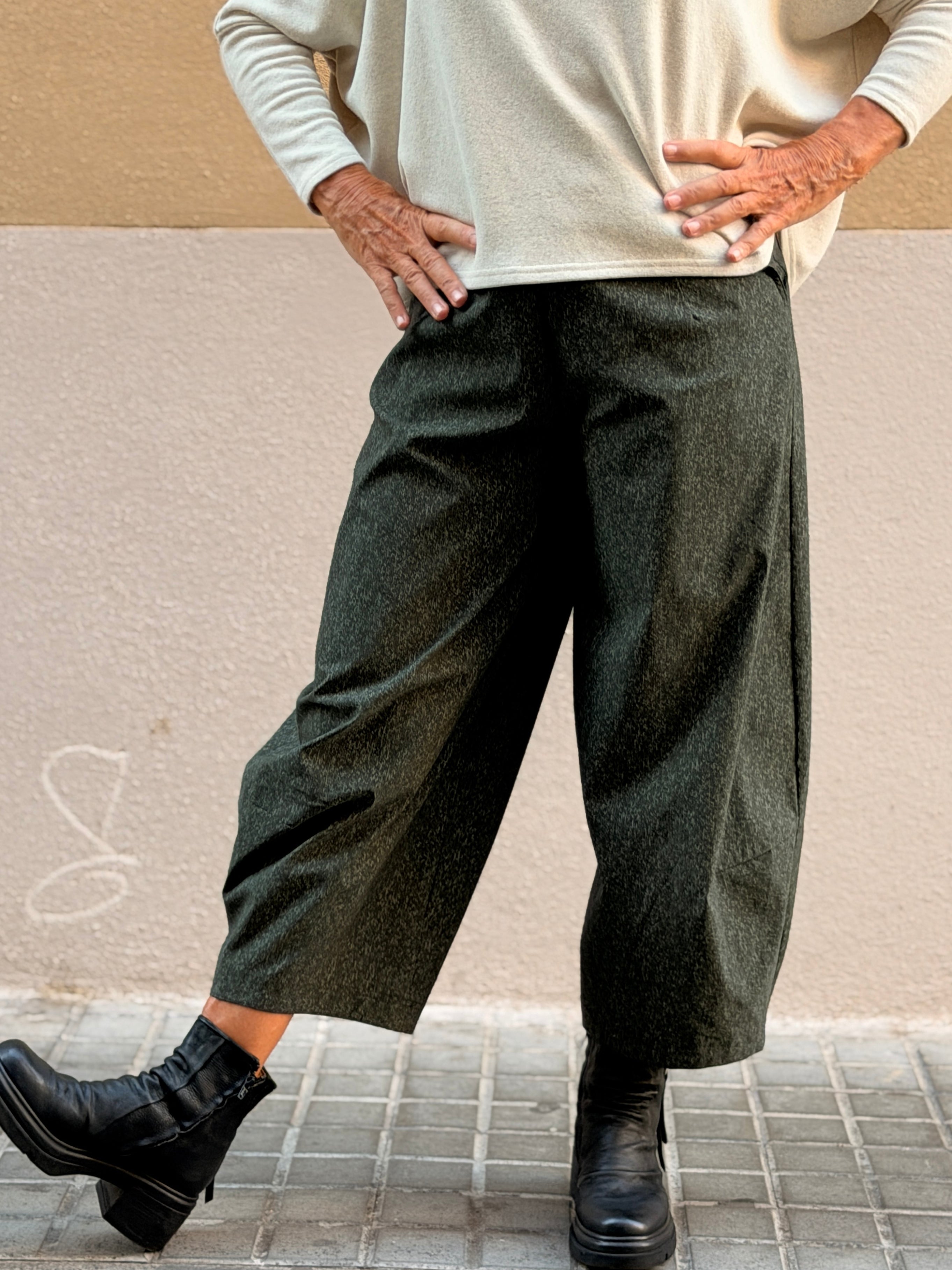 Pantaló ample — cama recta i cropped