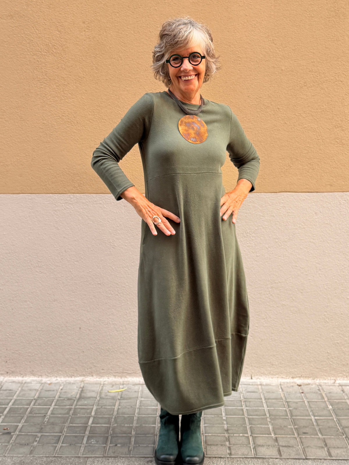 Vestido de punto — silueta cocoon