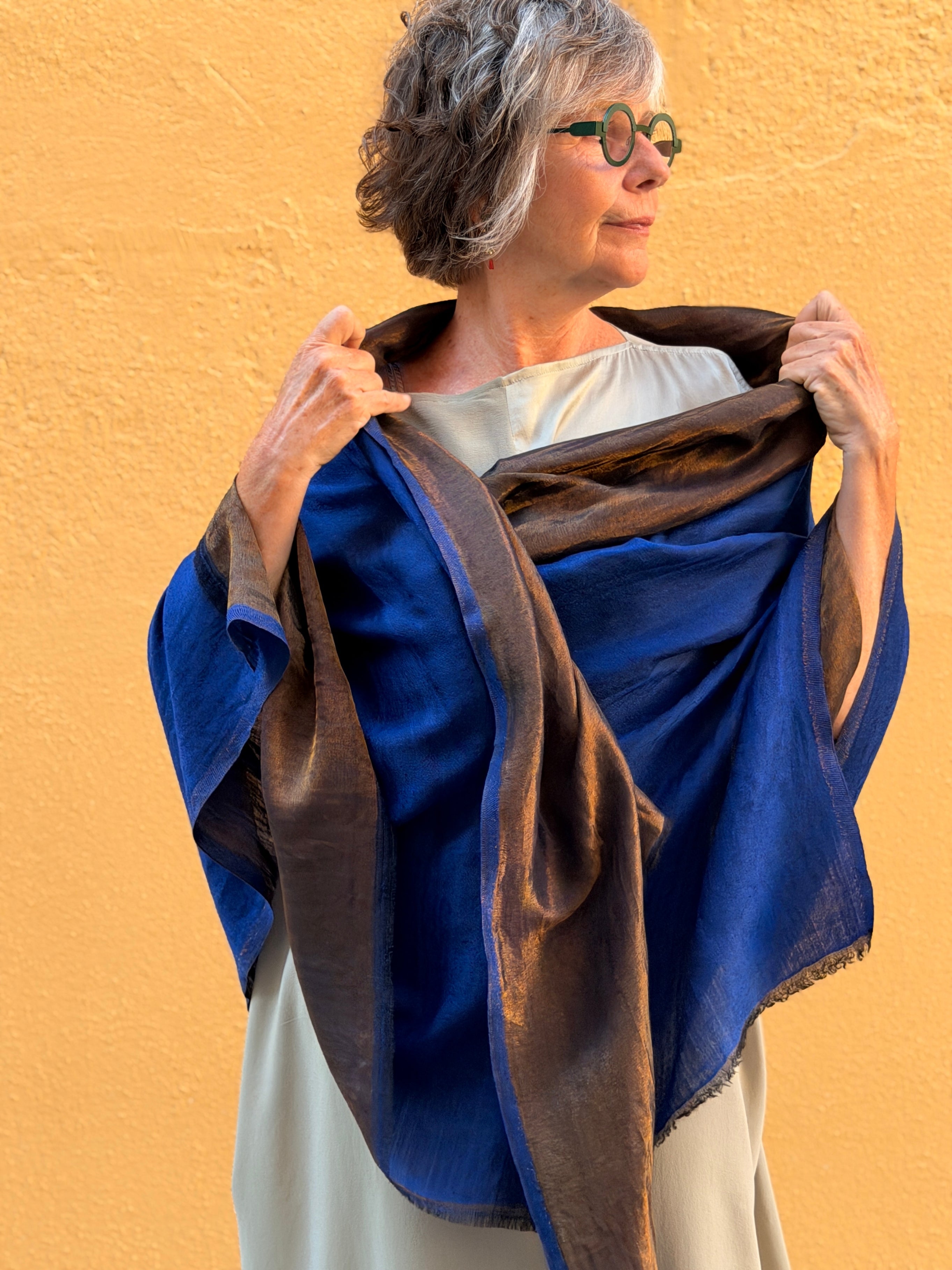 Cashmere pashmina with zari thread — silent luxury and airy drape
