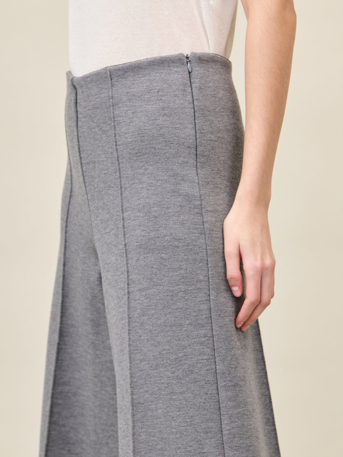 Pantaló de punt 7/8 — cintura alta