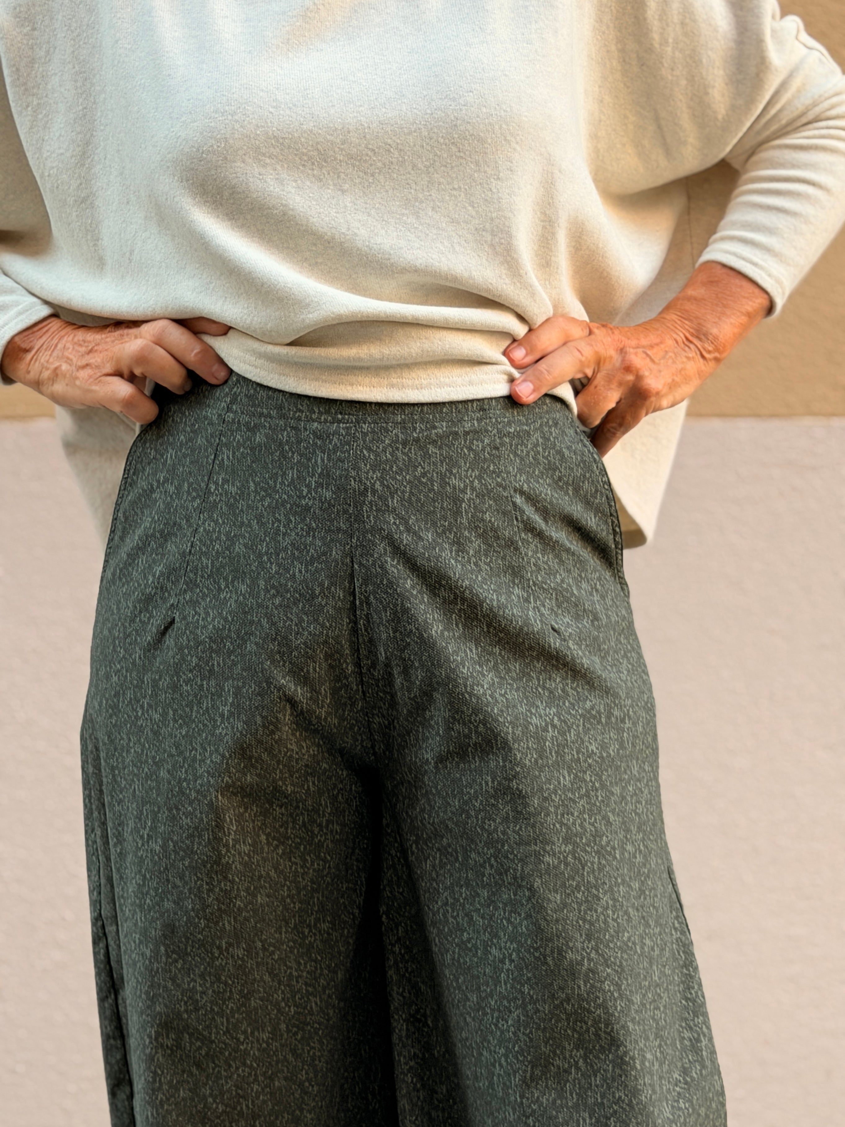 Pantaló ample — cama recta i cropped
