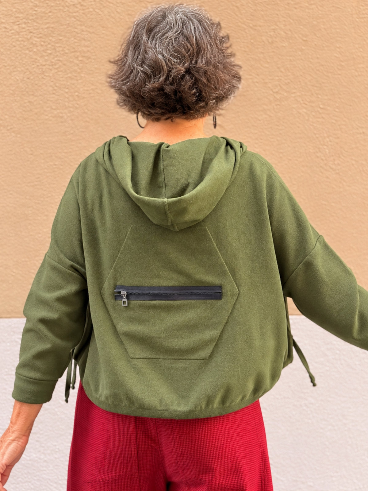 Chaqueta de punto fino — capucha y doble cursor