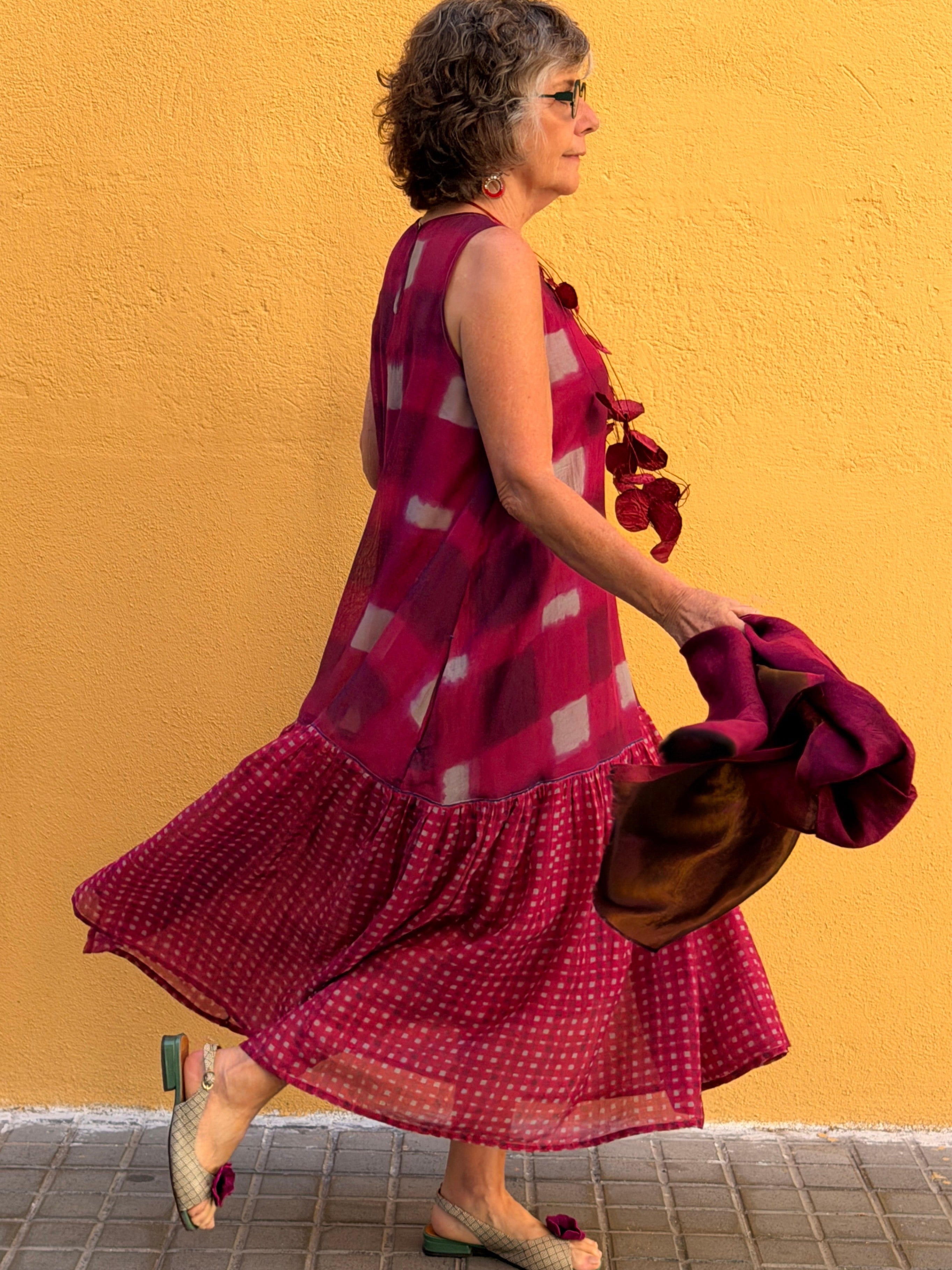 Vestido Yabalka — Cuadros difuminados en Chanderi de seda y algodón