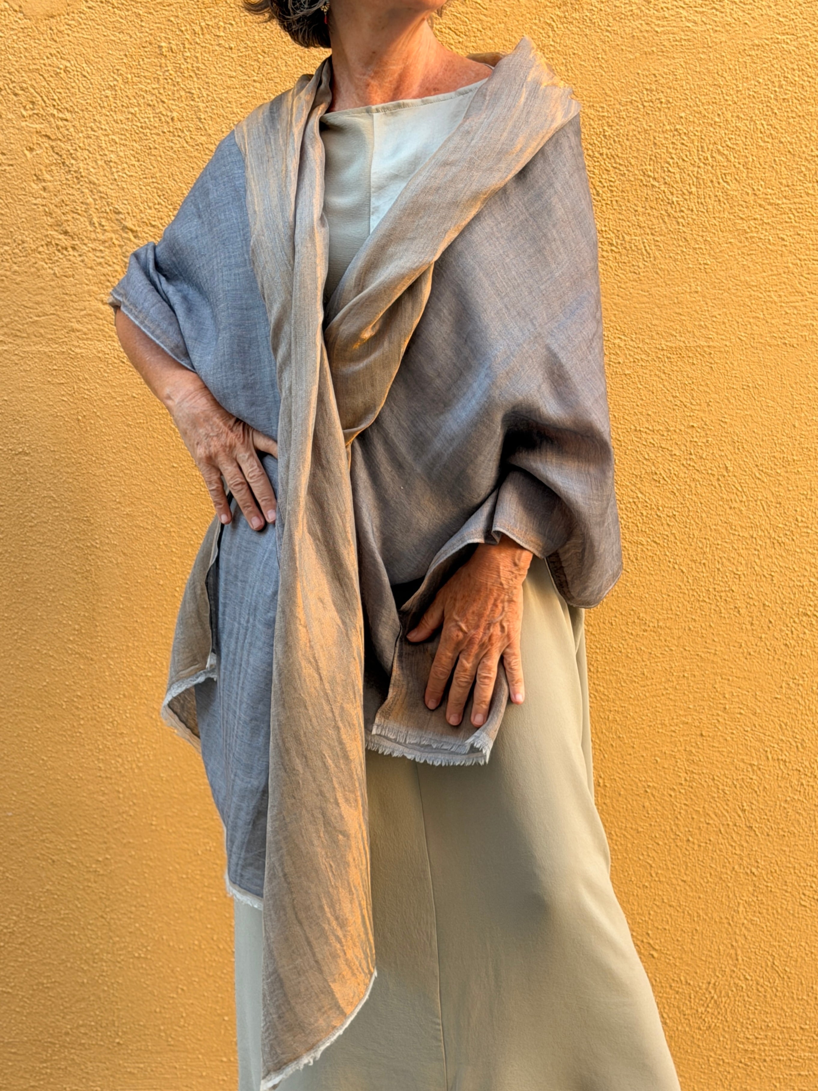 Cashmere pashmina with zari thread — silent luxury and airy drape