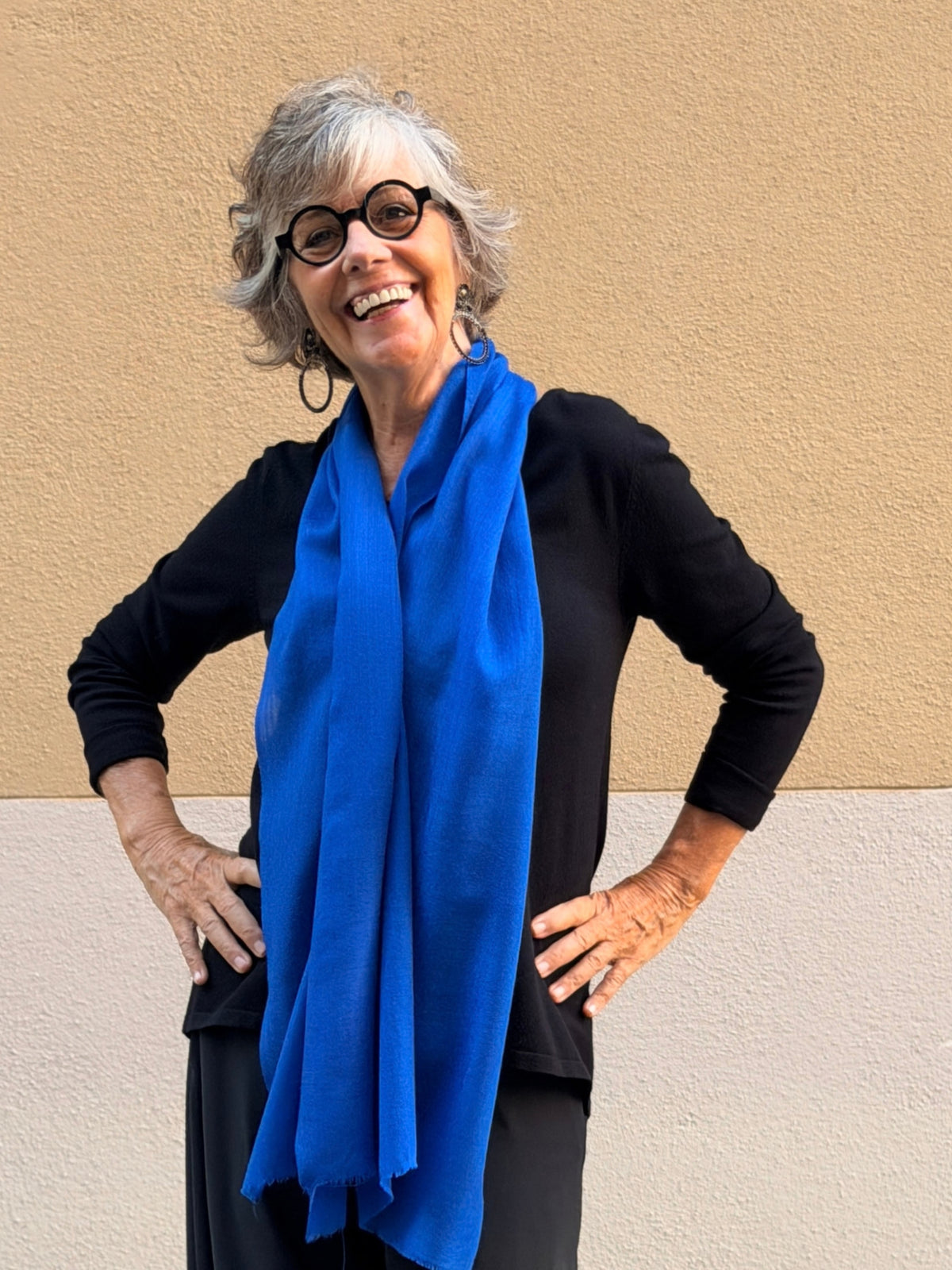 Plain cashmere scarf