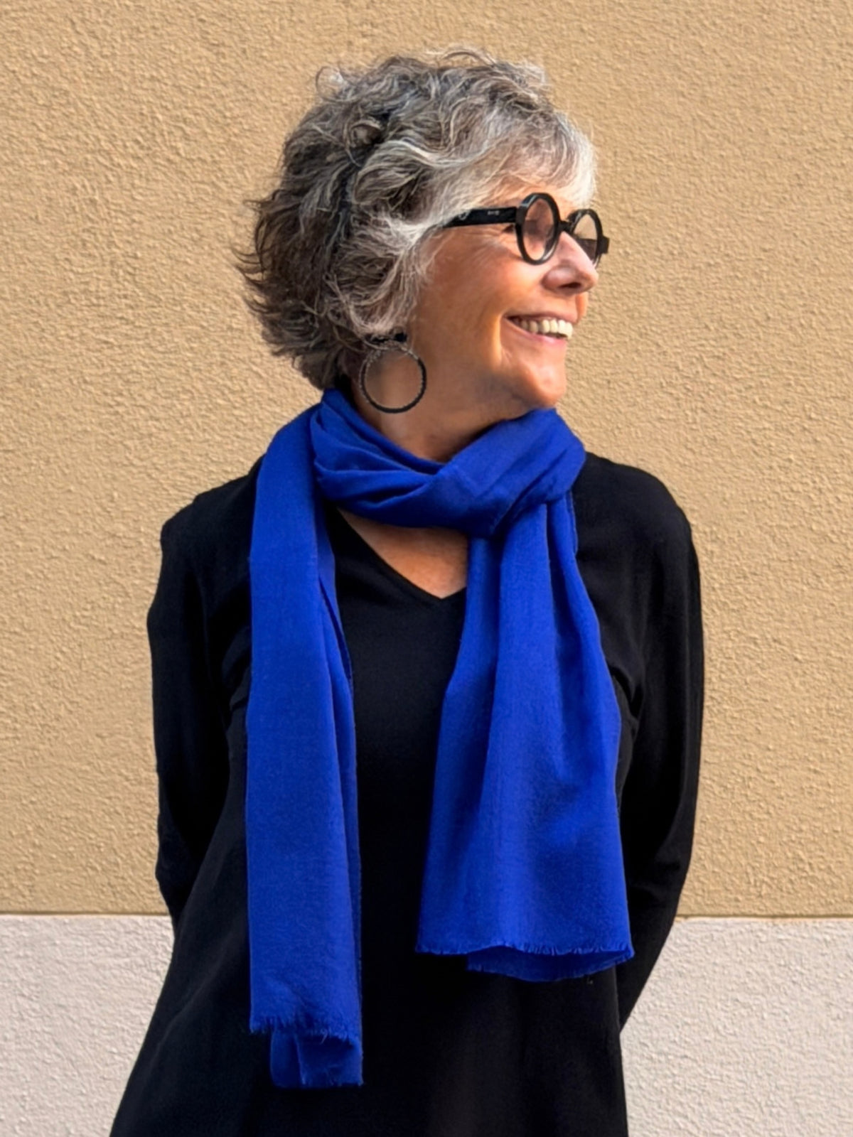 Plain cashmere scarf