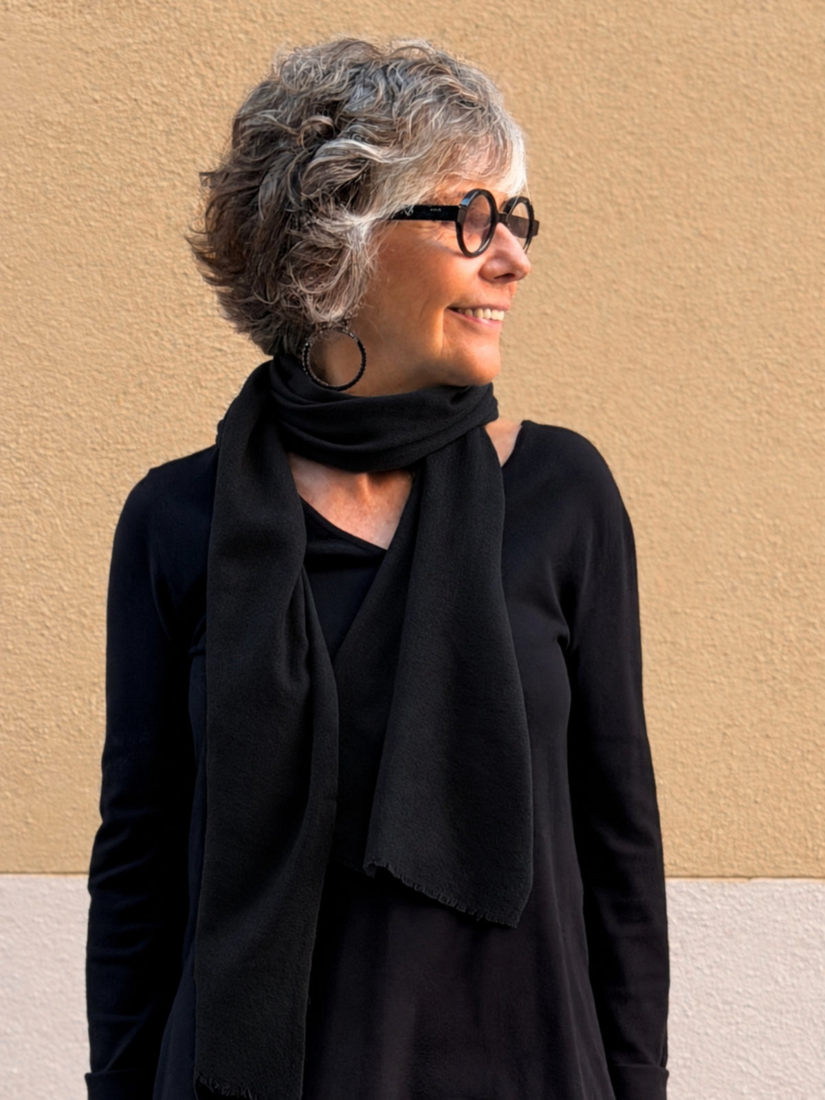 Plain cashmere scarf