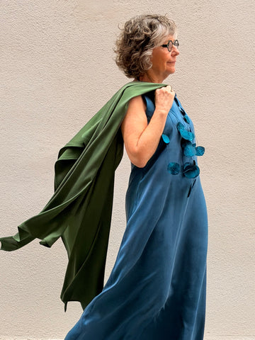 Vestit Monik de seda rentada