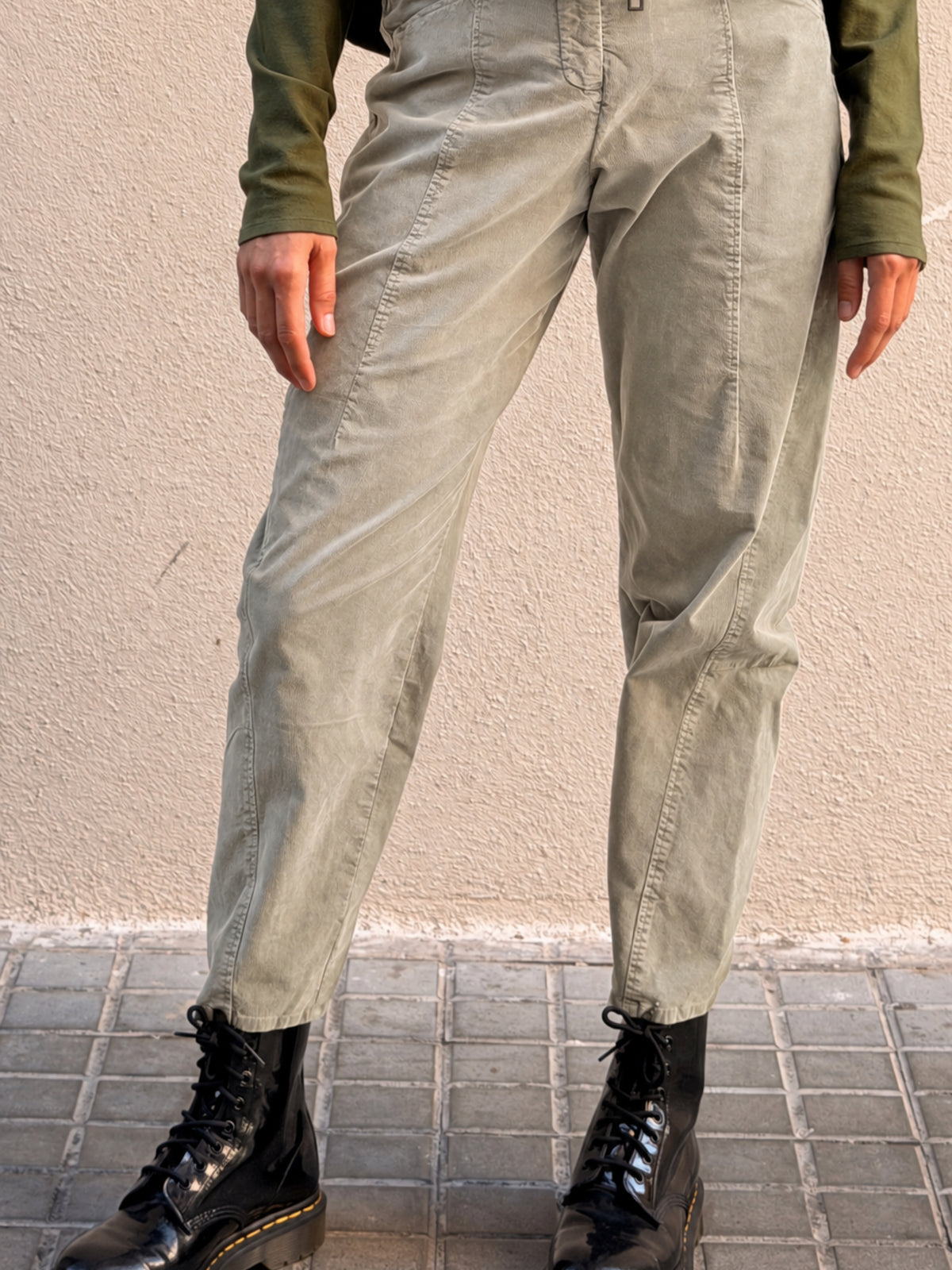 Pantaló de pana fina elàstica — cama barril