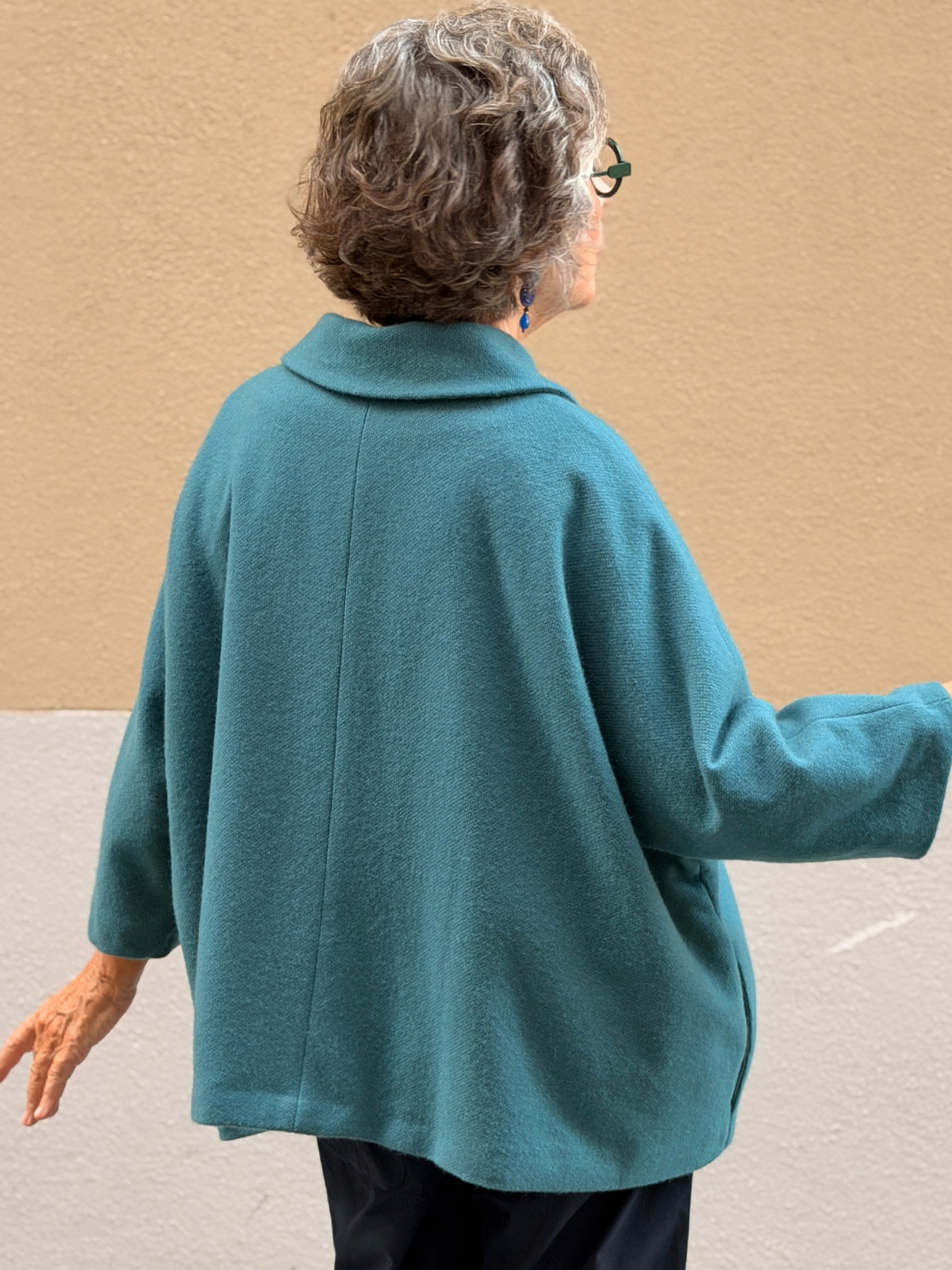Jaqueta de caixmir — coll camisero i màniga tres quarts