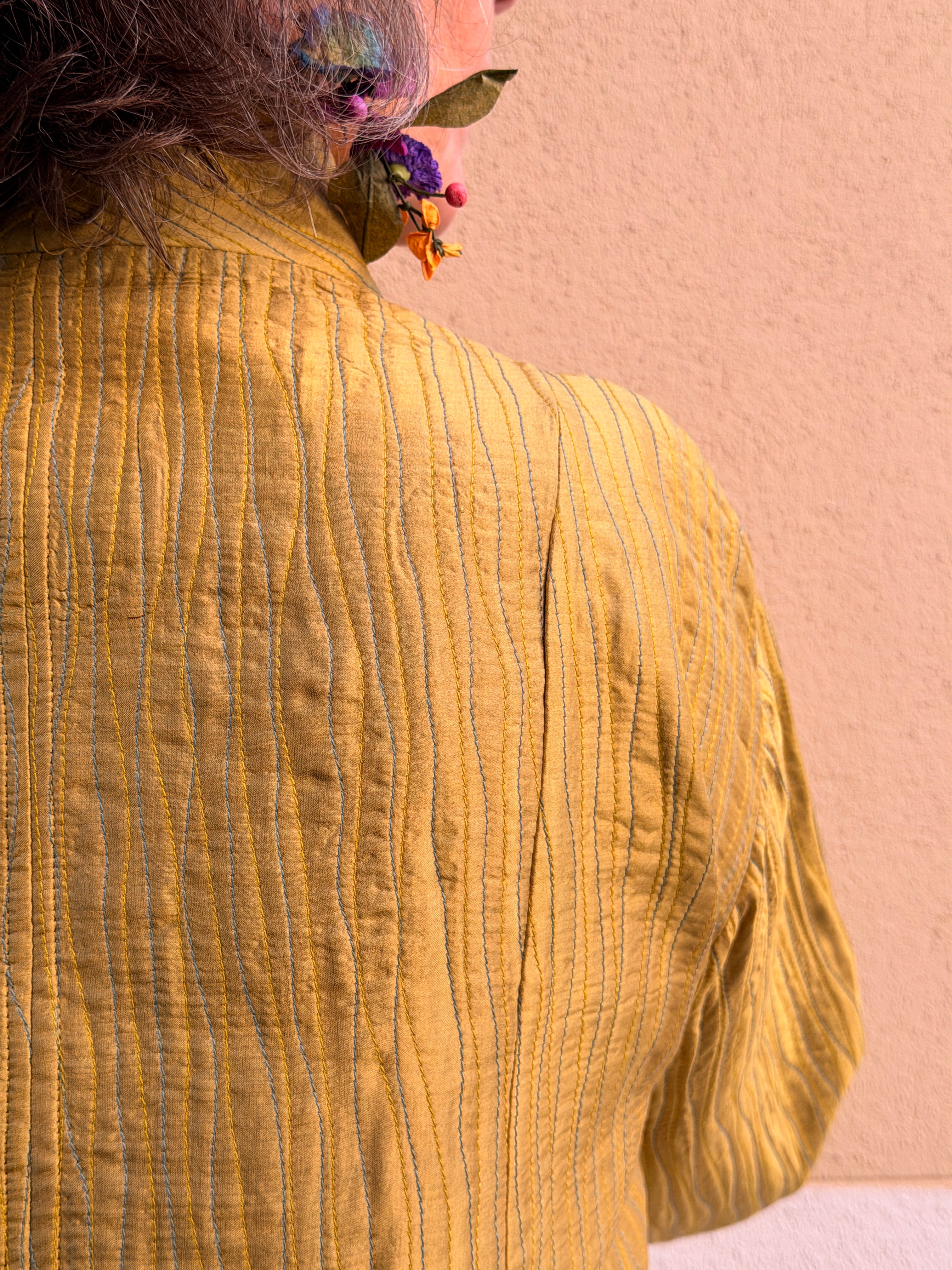 Chaqueta de seda natural