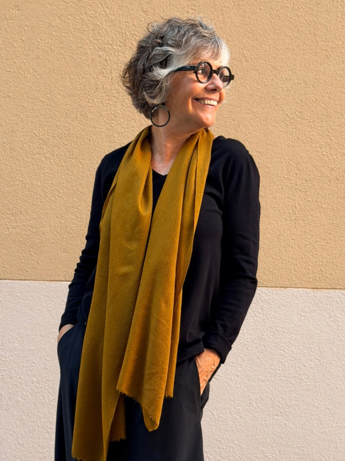 Plain cashmere scarf