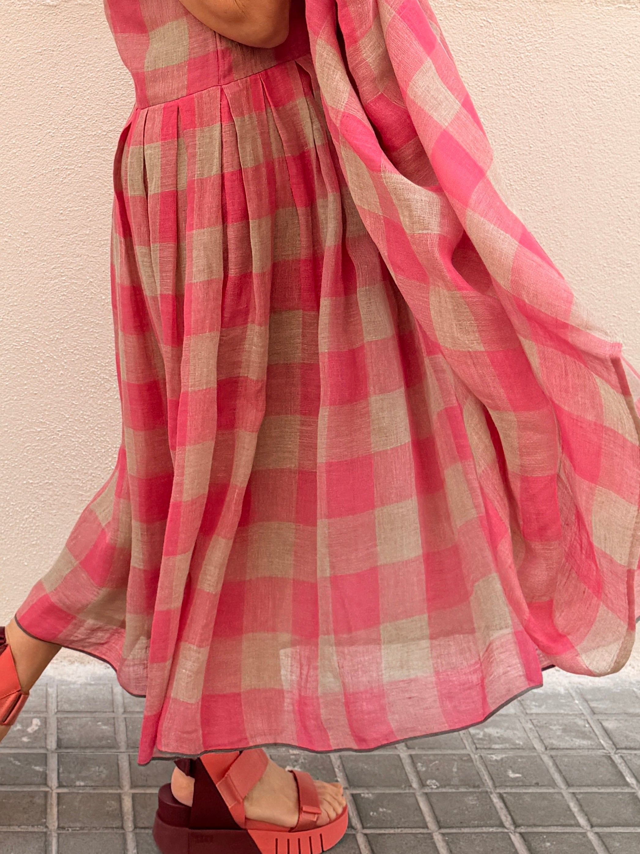 VESTIDO BASIL