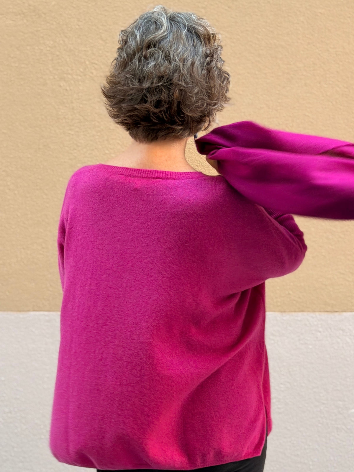 Jersei de caixmir — escot en V i tall ample