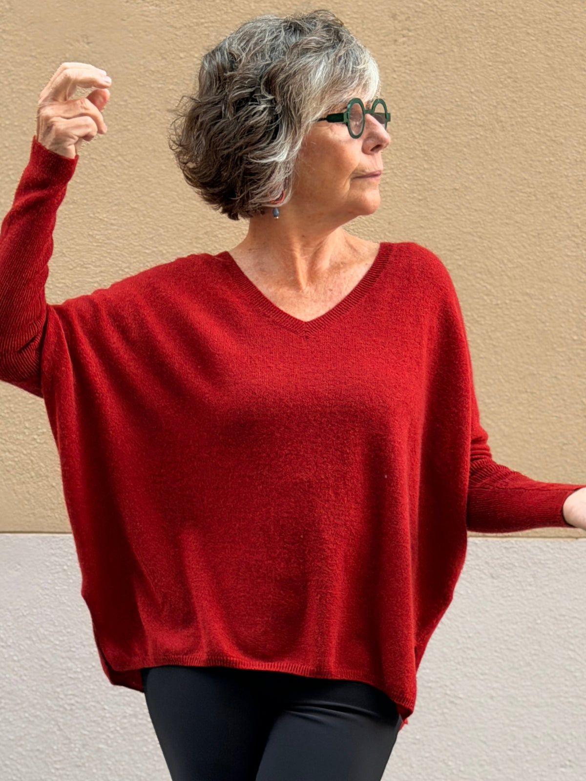 Jersei de caixmir — escot en V i tall ample